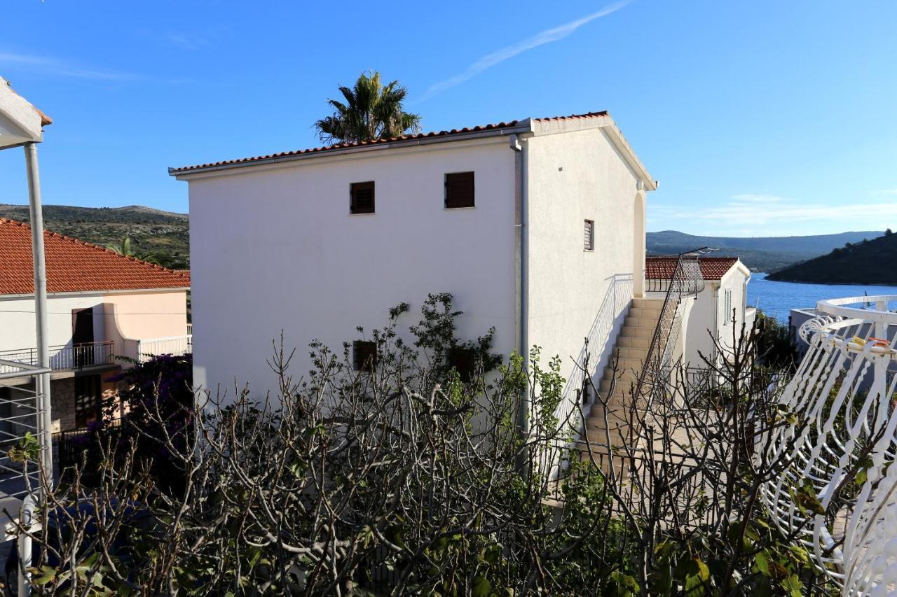 Apartments By The Sea Rogoznica - 10338 Bagian luar foto