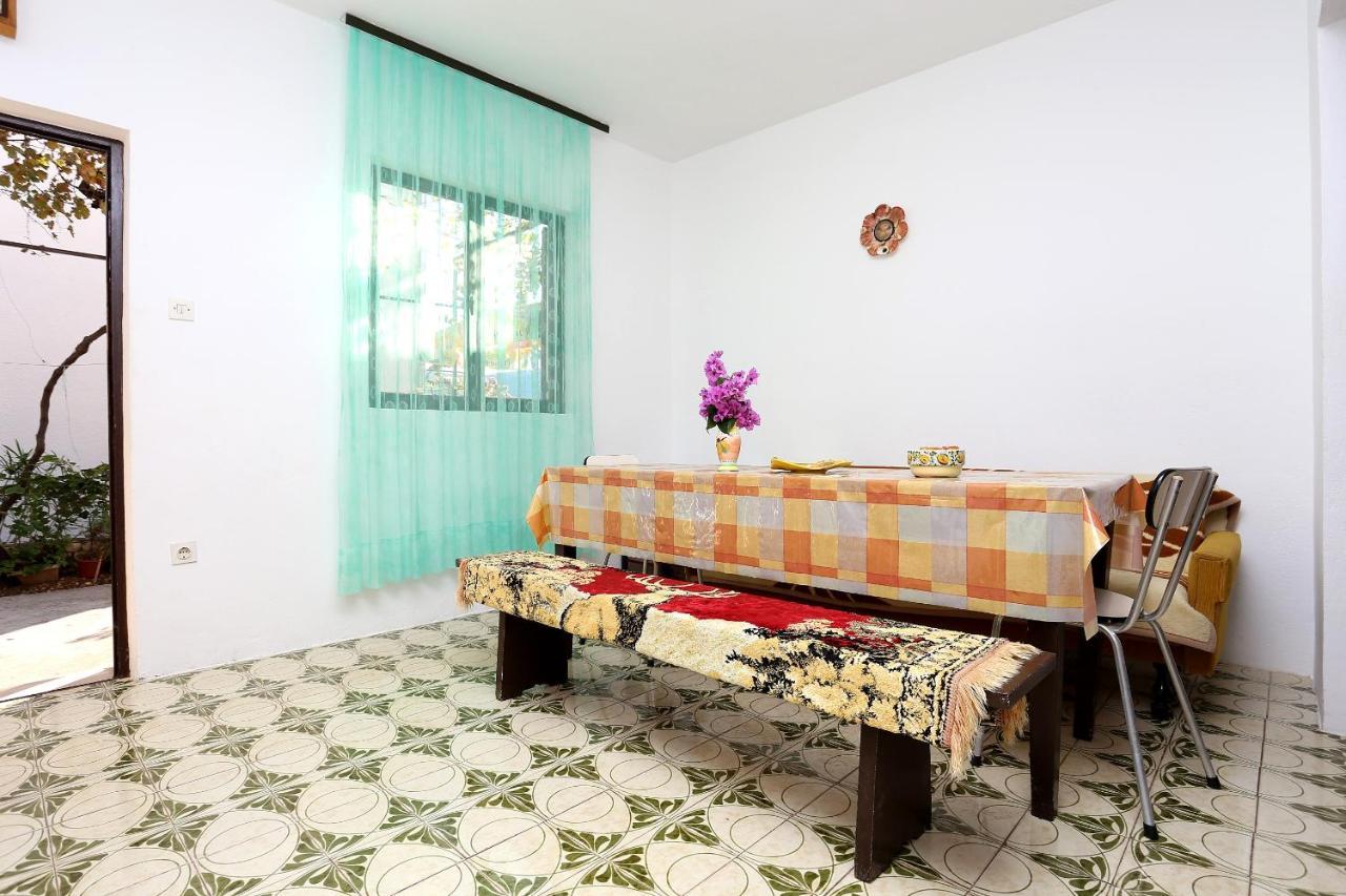 Apartments By The Sea Rogoznica - 10338 Bagian luar foto