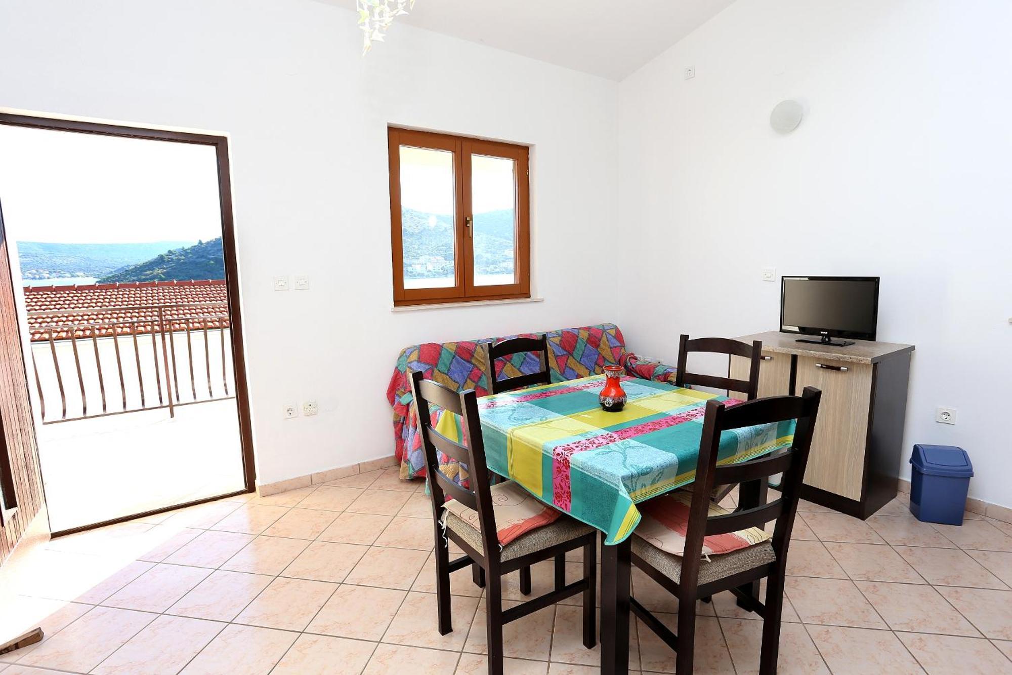 Apartments By The Sea Rogoznica - 10338 Bagian luar foto