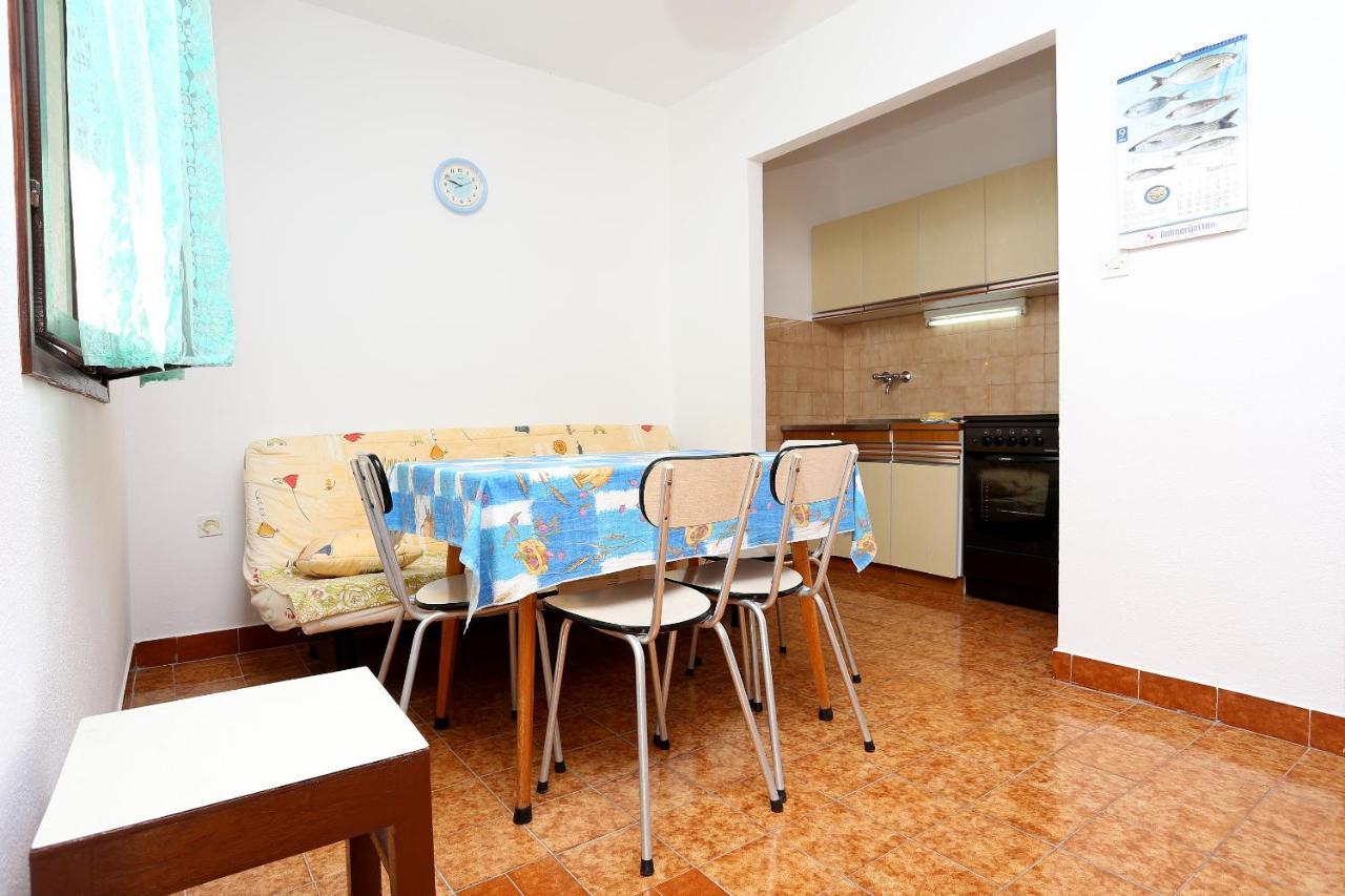 Apartments By The Sea Rogoznica - 10338 Bagian luar foto